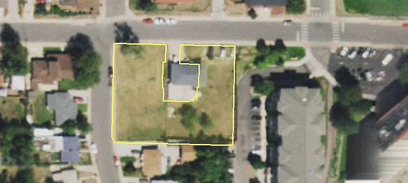 Vacant Corner Lot Ready