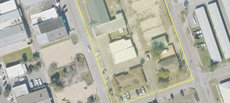 Prime Commercial Lot in Downtown