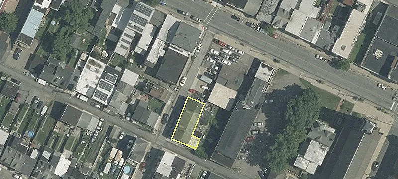 Phillipsburg Commercial Property with Automotive Potential