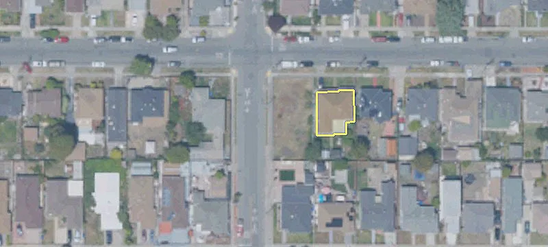 Residential Lot in Established Neighborhood