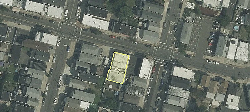 Two-Level Warehouse in East Newark