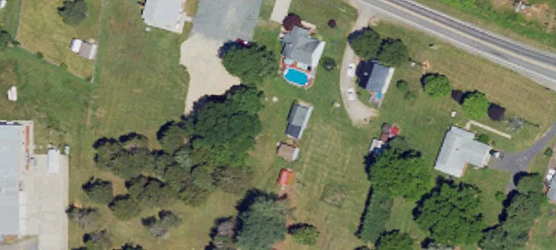 Versatile Property on 9 Acres