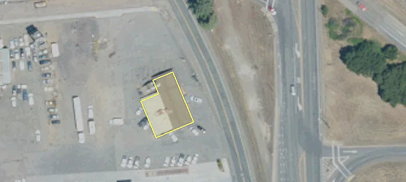 Highway 101 Visible Restaurant Property