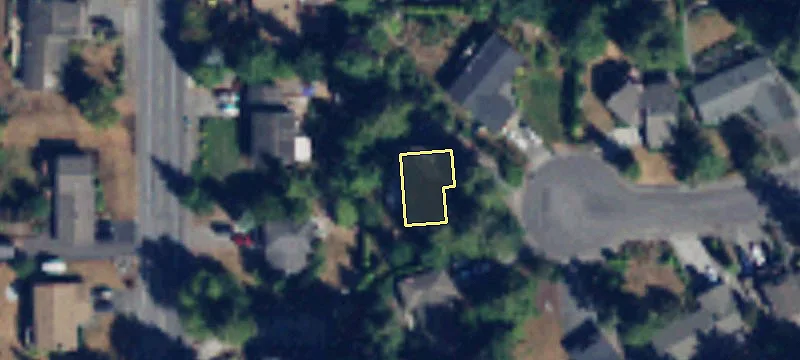 Residential Lot in Thunderbird Neighborhood