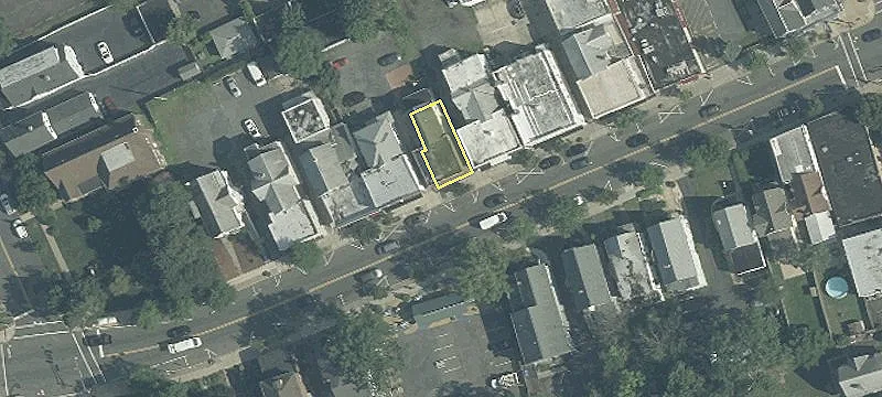 Highland Park Commercial Space Available