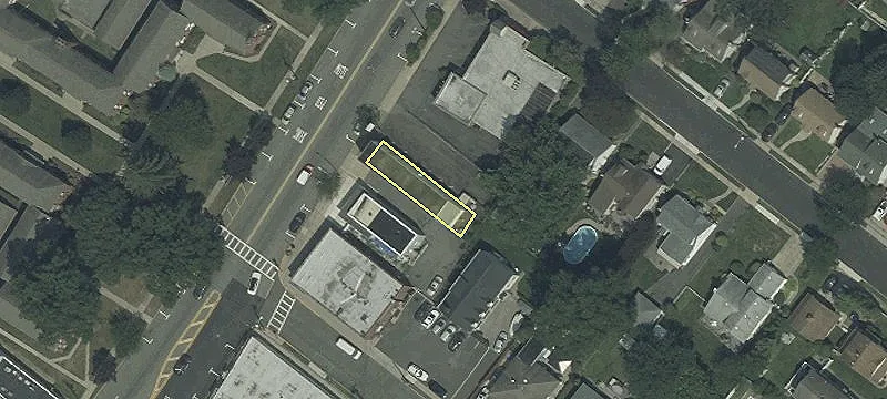 Prime Retail Building For Sale