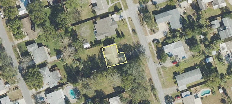 Vacant Lot Near Intracoastal Waterway