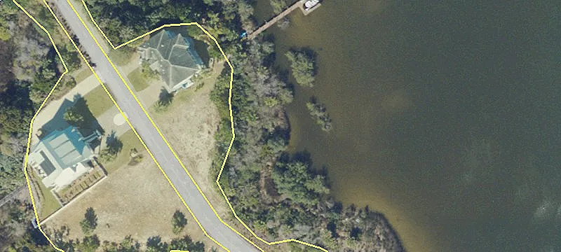 Waterfront Lot in Cedar Island