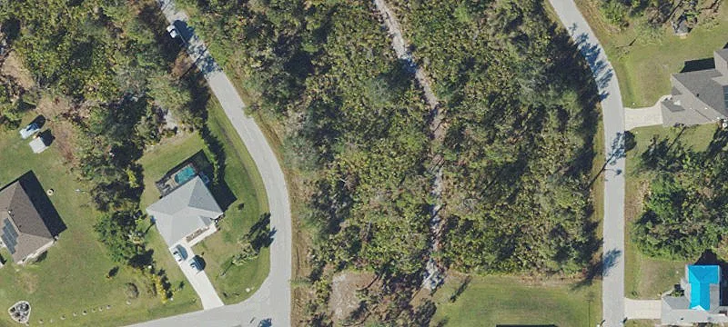 Land in Boating Community