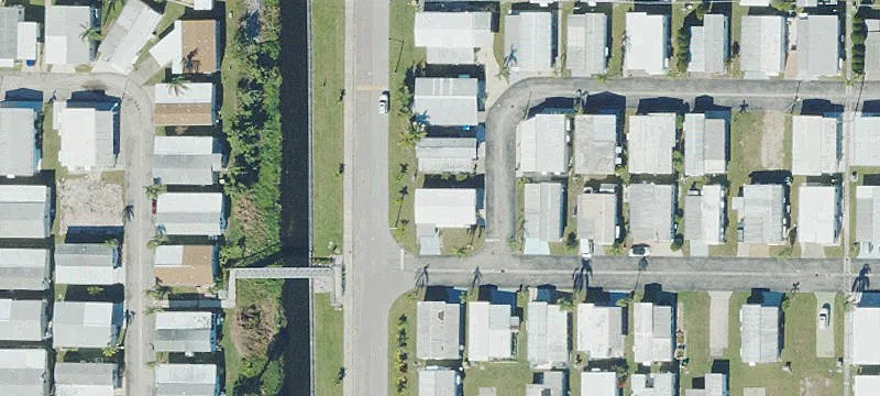 Commercial Lot in Growing Bradenton