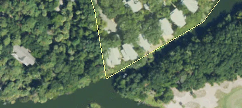 Secluded Golf Course View Lot