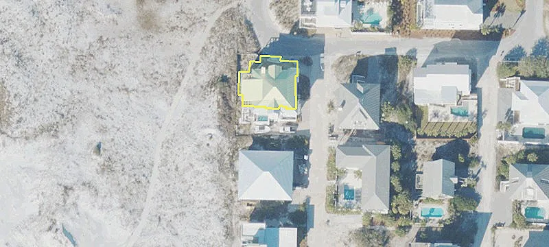 Oversized Vacant Parcel Near Gulf
