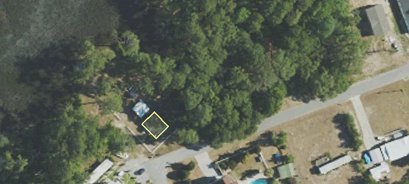 Land on Old Mill Creek