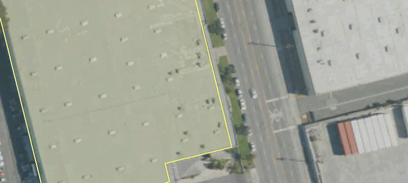 Industrial Building in Dominguez Park