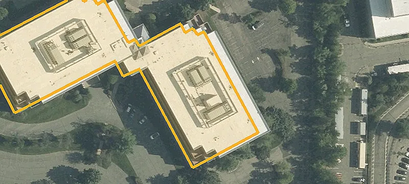 Four-Story Office Building For Rent