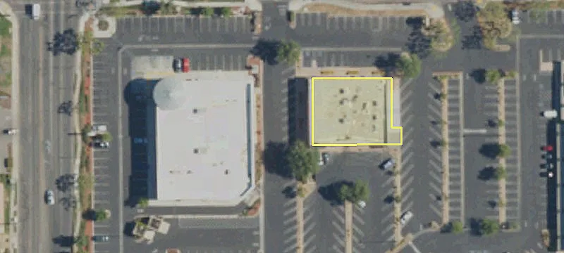 Retail Space on Shaw Avenue