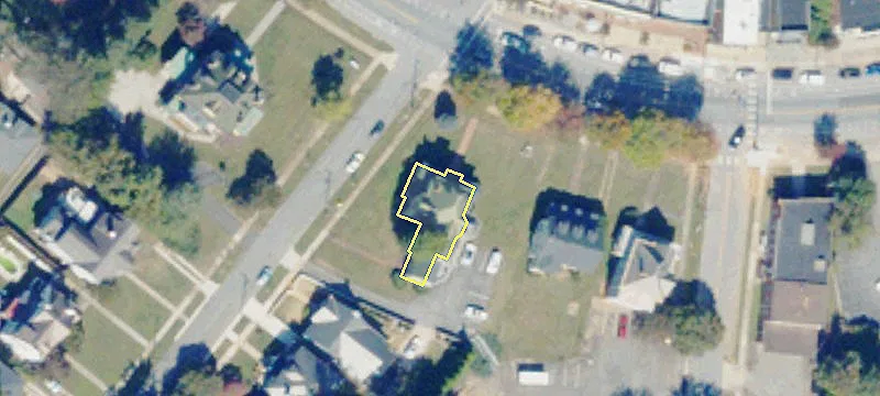 Victorian Office/Multifamily Property on Rivermont