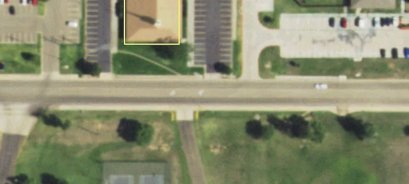 Commercial Land in Growing Area