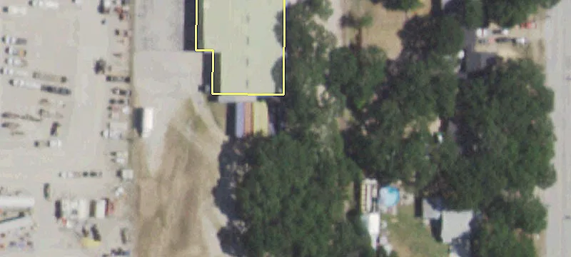 Industrial Property on 4.83 Acres