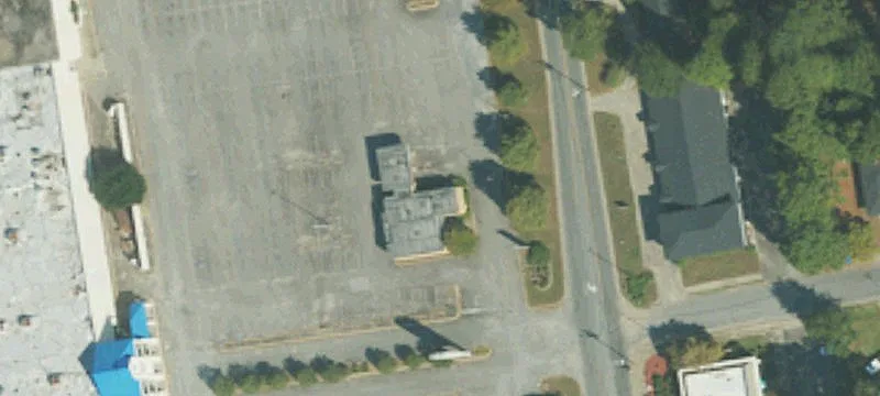 Kinston Retail Outparcel For Sale