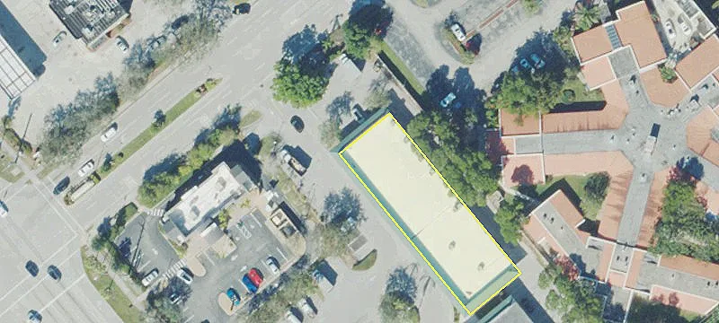 Retail Center on Tamiami Trail