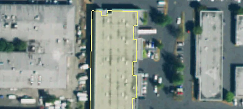 Tukwila Warehouse End-Cap Space