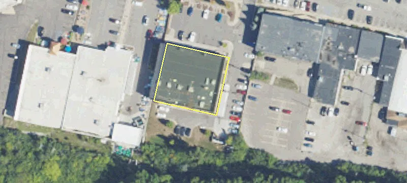 High-Visibility Shopping Center For Sale