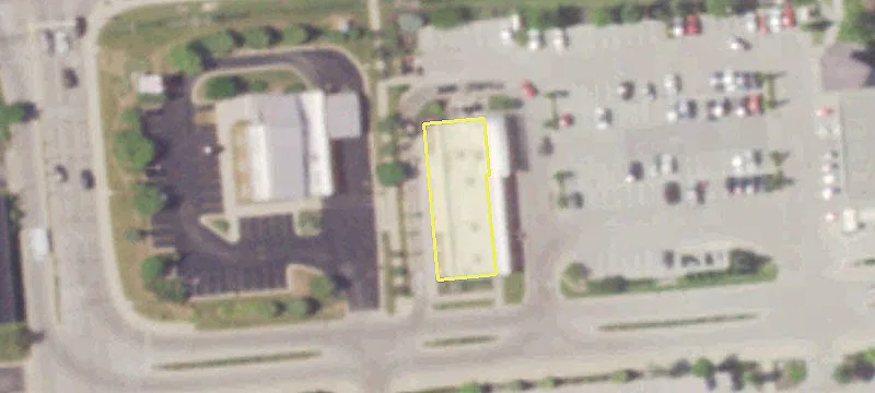 Retail Space Near Starbucks