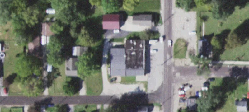 Retail and Warehouse Building For Sale