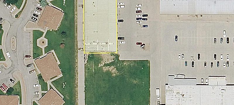 Fully Rented Commercial Building