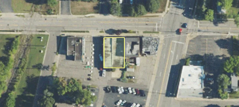 Lansing Mixed-Use Multi-Tenant Building