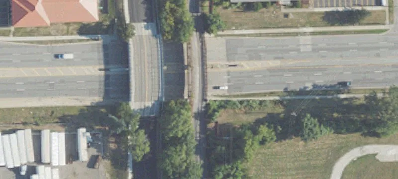 Truck Repair/Warehouse Near I-94