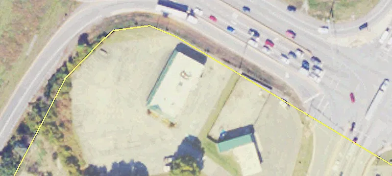Former Restaurant on High-Traffic Site