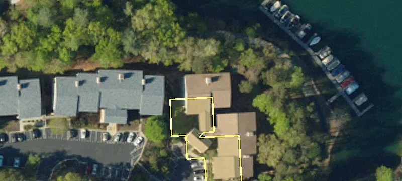 Waterfront Condo in Keowee Key