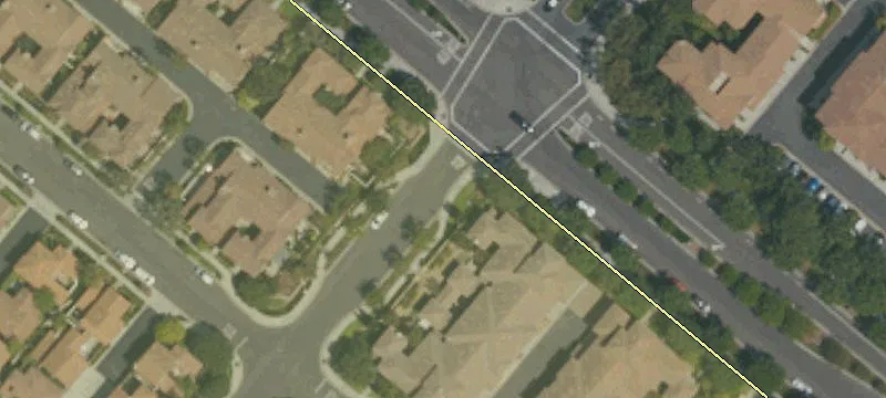 Irvine Condo in Woodbury Community