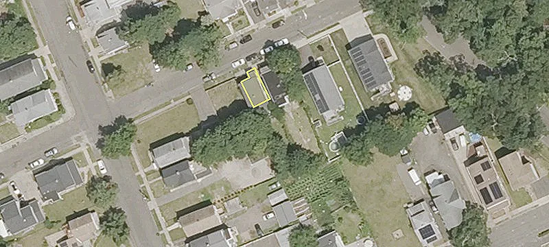 West Haven Apartment with Backyard