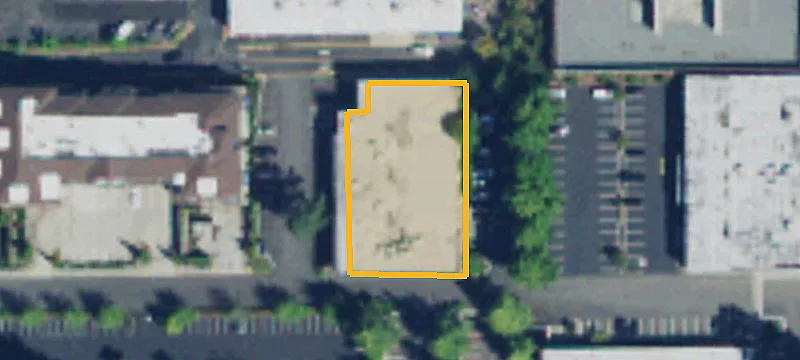 Redmond Retail Space Available
