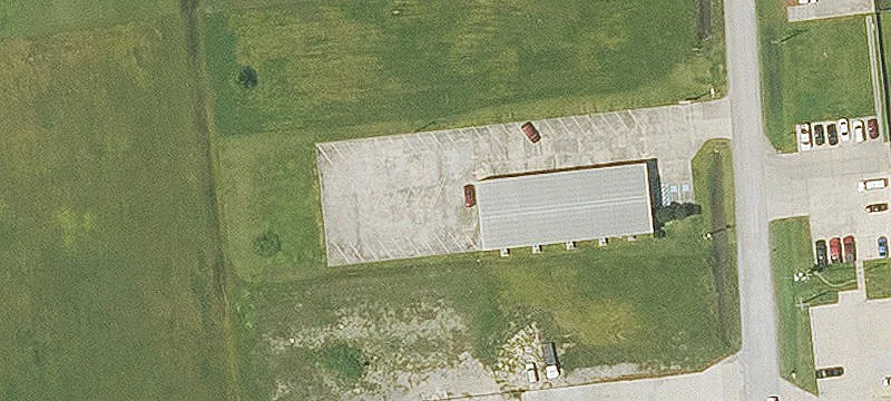 Office-Warehouse with Secured Yard