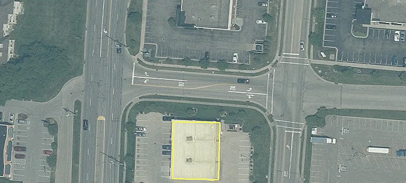 Retail Space Near Cincinnati-Dayton Road