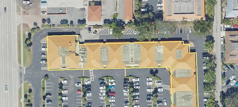 Park Shore Retail Space Available