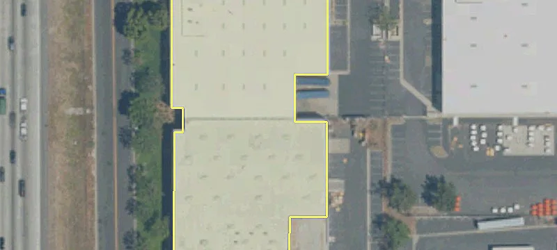 Freestanding Warehouse with Freeway Exposure