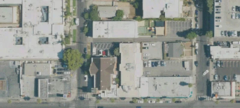 Kenmore Avenue Parking and Outdoor