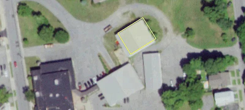 Industrial & Office Complex For Lease
