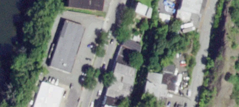 River Street Auto Shop Space