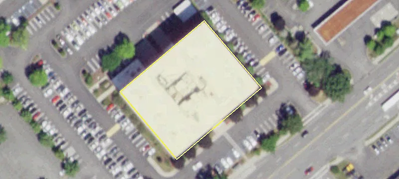Retail Space with Ample Parking