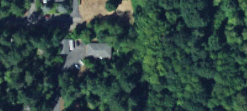 Well-Maintained Office Building with Garage