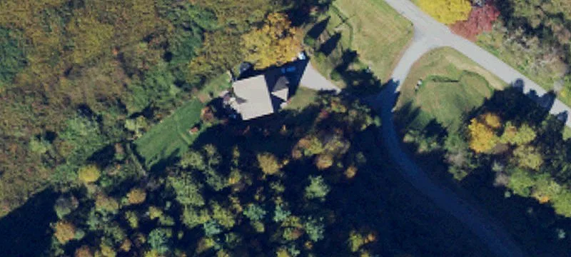 Large Lot in Small Subdivision