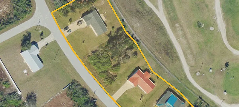 Oversized Lot Backing Golf Center