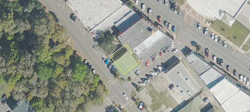 Historic Crestview Building For Sale