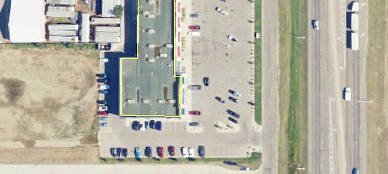 102-Room Hotel with Skywest Contracts